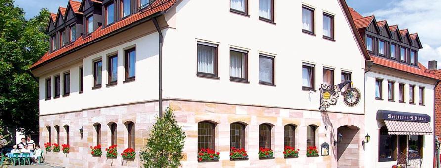 Bloedel Gasthof Gruener Baum Hotel Nuremberg Exterior photo